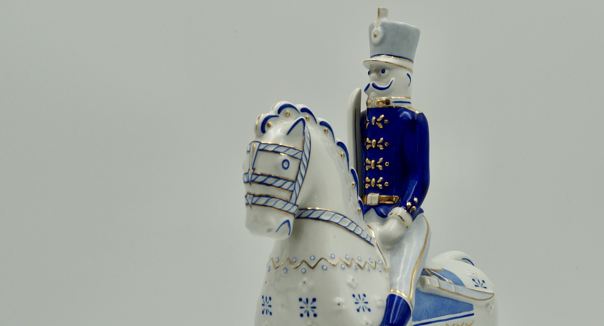 Petőfi200 – János Vitéz from porcelain pic